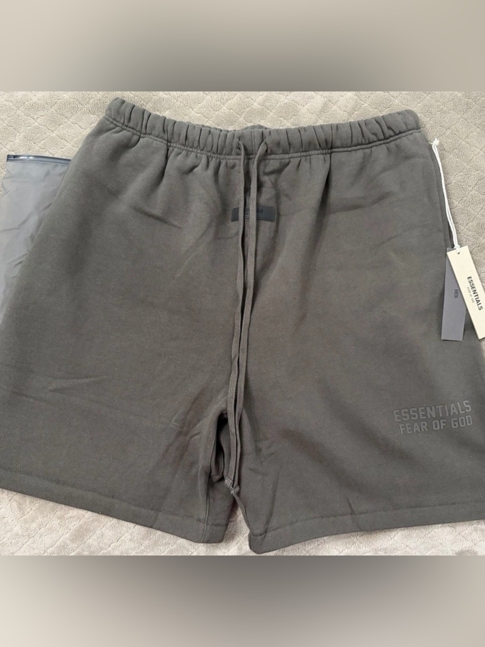 🔥Essentials NWT Authentic Shorts Size XL gray